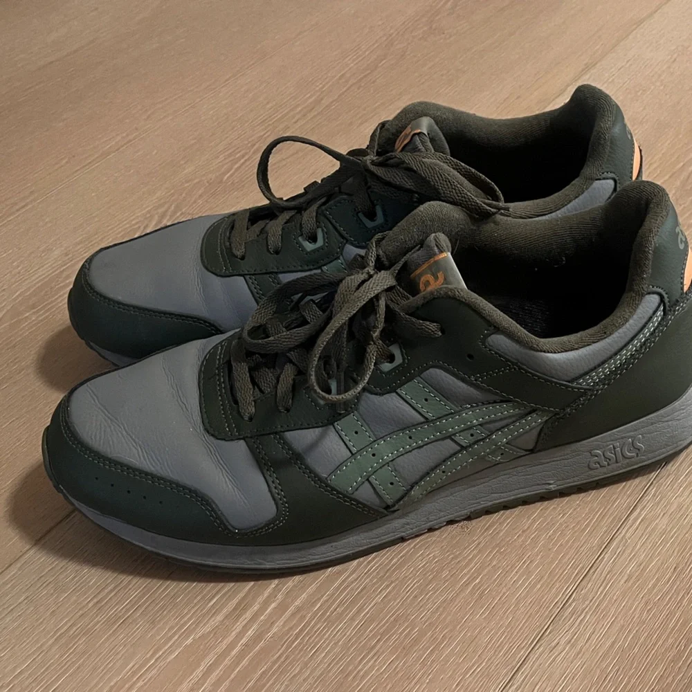 ASICS Green and Gray Low-Top Sneakers with Orange Logo Accent